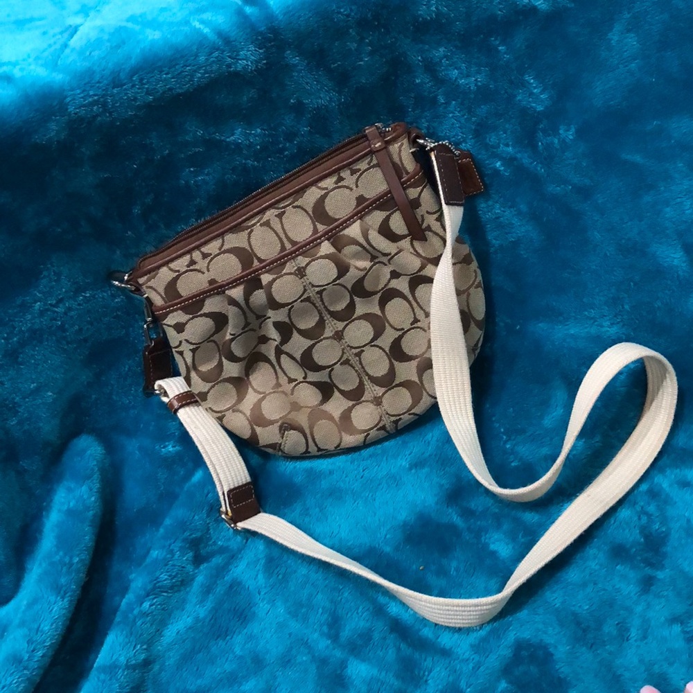 Coach 💯crossbody bag